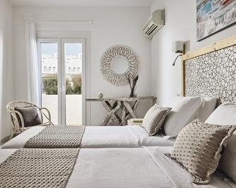 Capetan Giorgantas - אדאמאס - חדר שינה