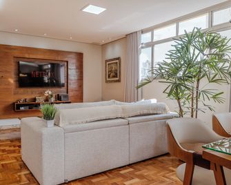 3 Quartos, Perto do metrô, vaga |Brazilian Corner - Belo Horizonte - Wohnzimmer