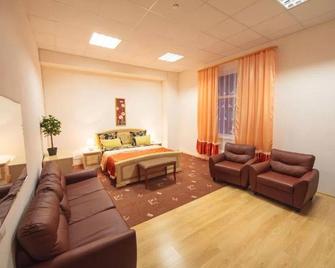 Hotel Orion - Surgut - Habitación