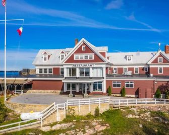 Bonnie Castle Resort & Marina - Alexandria Bay - Building