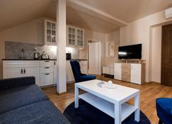 Apartments Menuet - Carlsbad - Living room