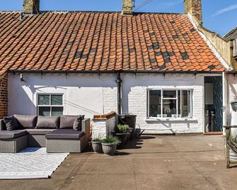 The Photographer's House - Southwold - Patio