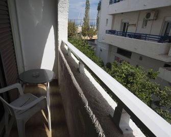 International - Kos - Balcony