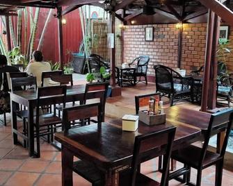 Soben Cafe Guesthouse & Restaurant - Siem Reap - Restaurant