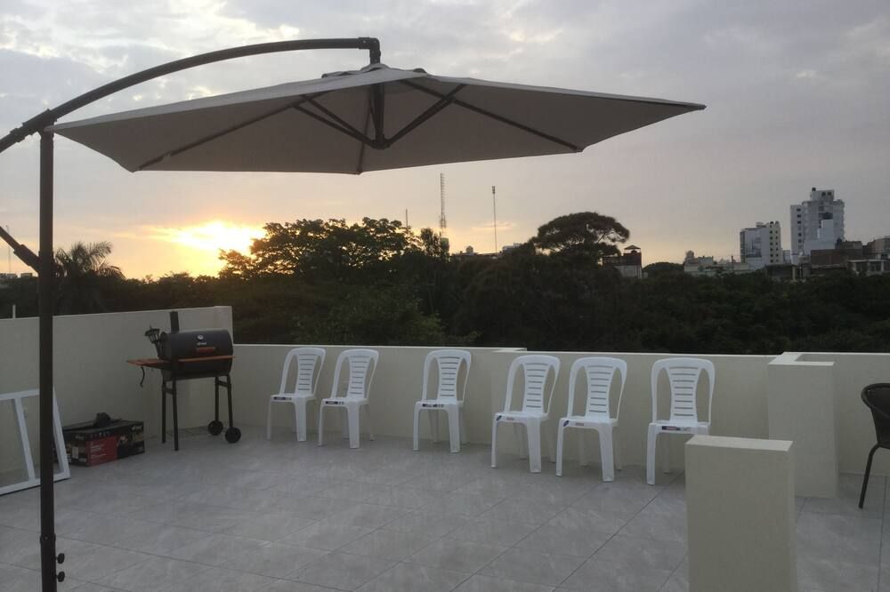 Hostal Du Parc - טרוחיו - מרפסת