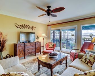 1850 Beachside Tennis at The Sea Pines Resort - Hilton Head Island - Living room