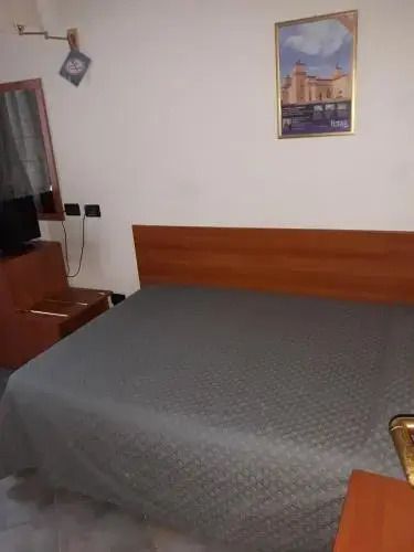 Adelphi Room & Breakfast - פרארה - חדר שינה