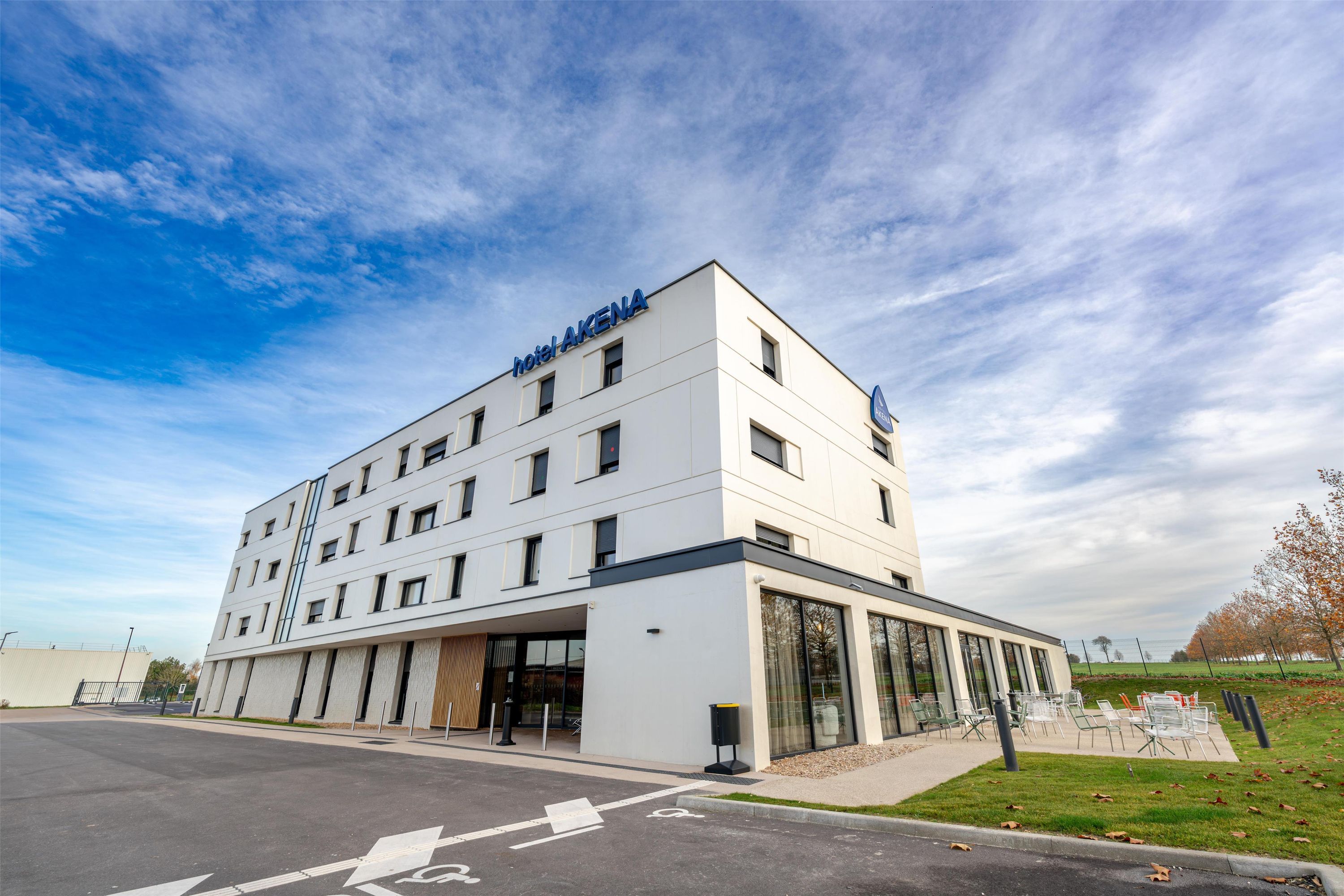 Hôtel Akena Chalons-En-Champagne - Châlons-en-Champagne - Gebäude