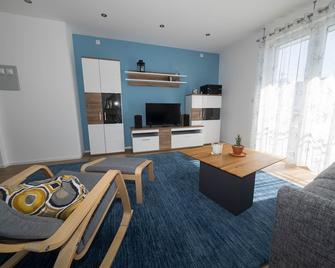 16Lilien Apartmentwohnung - Waiblingen - Wohnzimmer