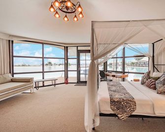 Kiki Beach Island Resort - Tanjung Pinang - Chambre