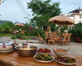Yangshuo Kele Inn (Yangshuo Lijiang Scenic Area Branch) - Guilin - Innenhof