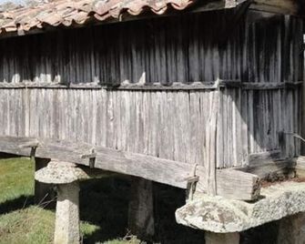 Rectoral de Candas - Rairiz de Veiga