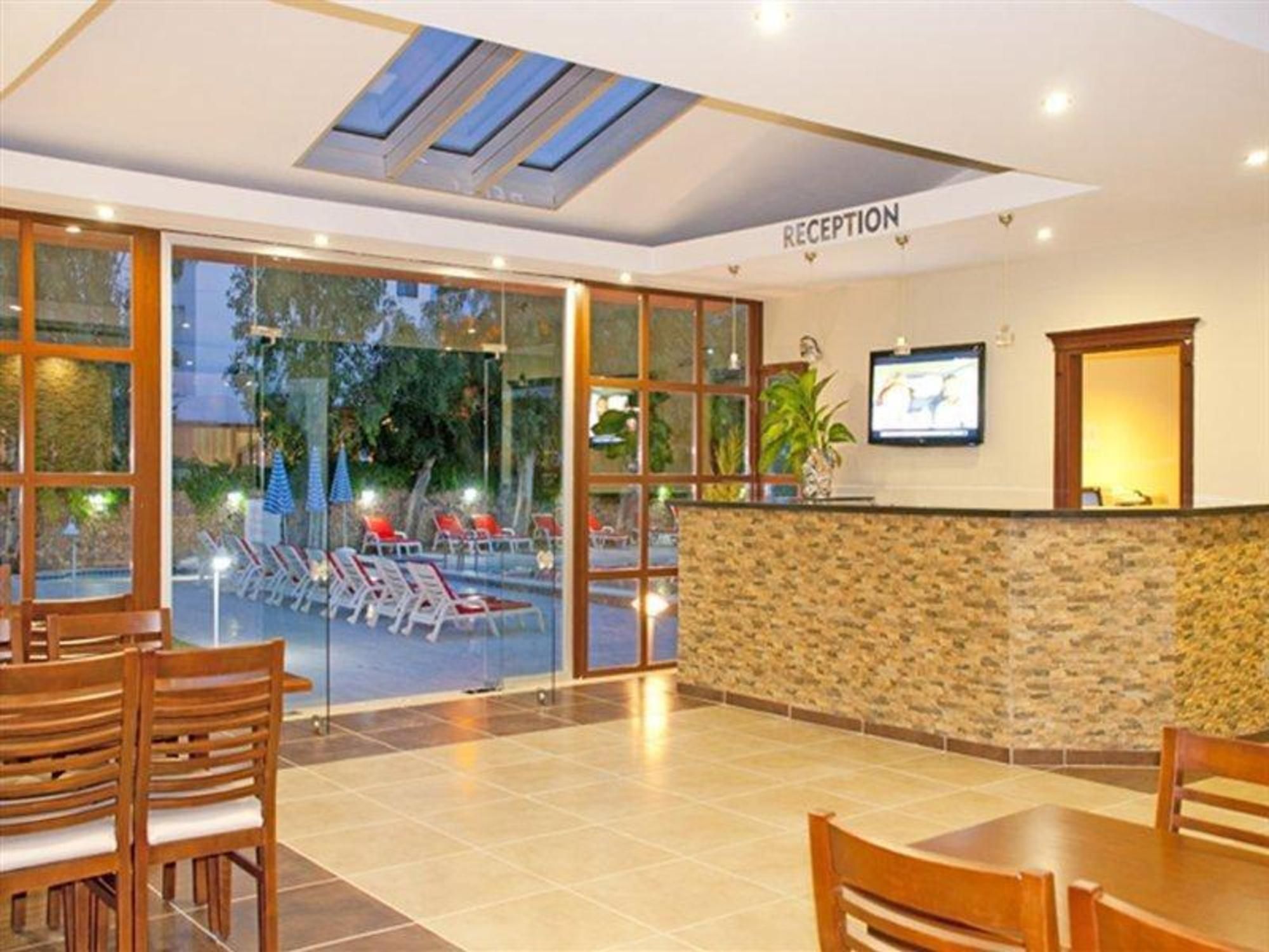 Dogan Beach Resort & Spa Hotel