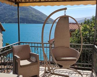 Step to Kotor Bay Perast - Perast - Balkong