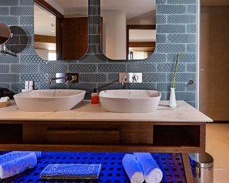 Minos Ambassador - Adults only - Rétino - Baño