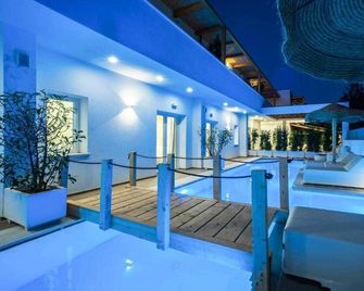 Noha Lifestyle Hotel - Adults Only - Pula