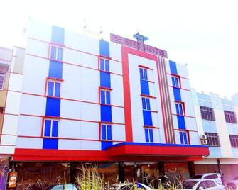 De Best Hotel - Batam - Gebäude