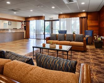 Best Western Crossroads Inn - DeFuniak Springs - Lobby