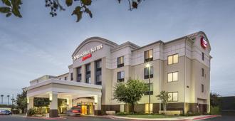 SpringHill Suites by Marriott Laredo - Laredo - Building