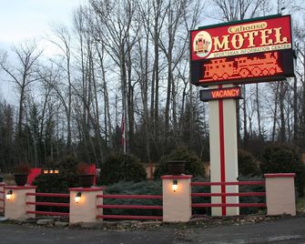 Caboose Motel - Libby - Außenansicht