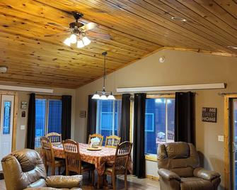 Hill City! Centrally Located To Black Hills Attractions. - Hill City - Jídelna