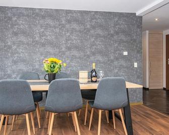 6 Person Holiday Home in Christiansfeld - Christiansfeld - Їдальня
