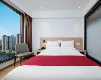 Good Hotel (Nanchang Nanjing East Road) - Nanchang - Bedroom