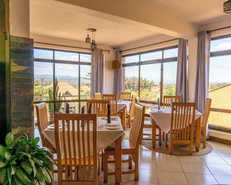 Lilac Elevate Inn - Karatu - Restaurant