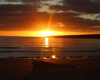 Comfortable Ocean Breeze Home - Cheticamp - Beach