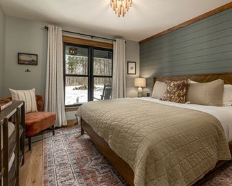 Stunning Cabin with Spa Perfect for Outdoor Sports in Carbondale, Illinois - Carbondale - Bedroom