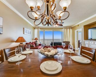 Boardwalk Beach Resort by Book That Condo - Panama City Beach - Comedor