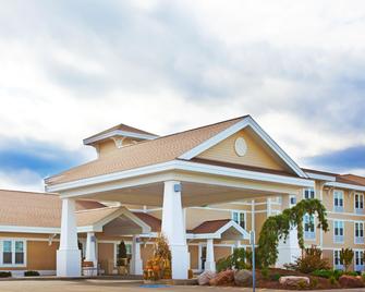 Holiday Inn Express Hotel & Suites Iron Mountain - Iron Mountain - Edificio
