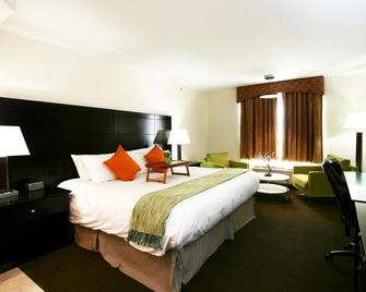 Foxwood Inn & Suites Drayton Valley - Drayton Valley - Schlafzimmer