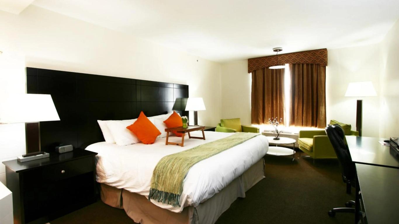 Foxwood Inn & Suites Drayton Valley