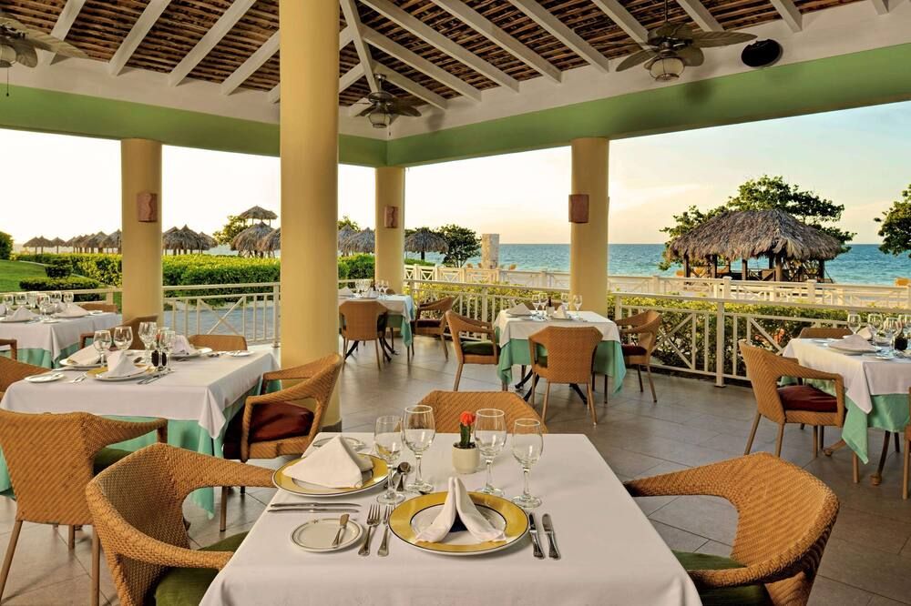 Iberostar Selection Rose Hall Suites