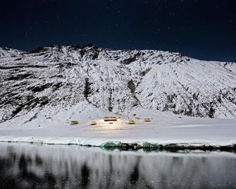 Minaret Station Alpine Lodge - Wanaka - Building