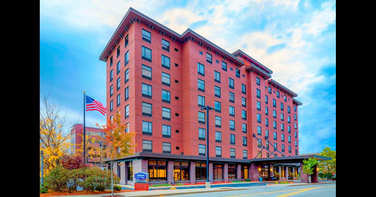 Hampton Inn & Suites Pittsburgh-Downtown Pittsburgh hotel