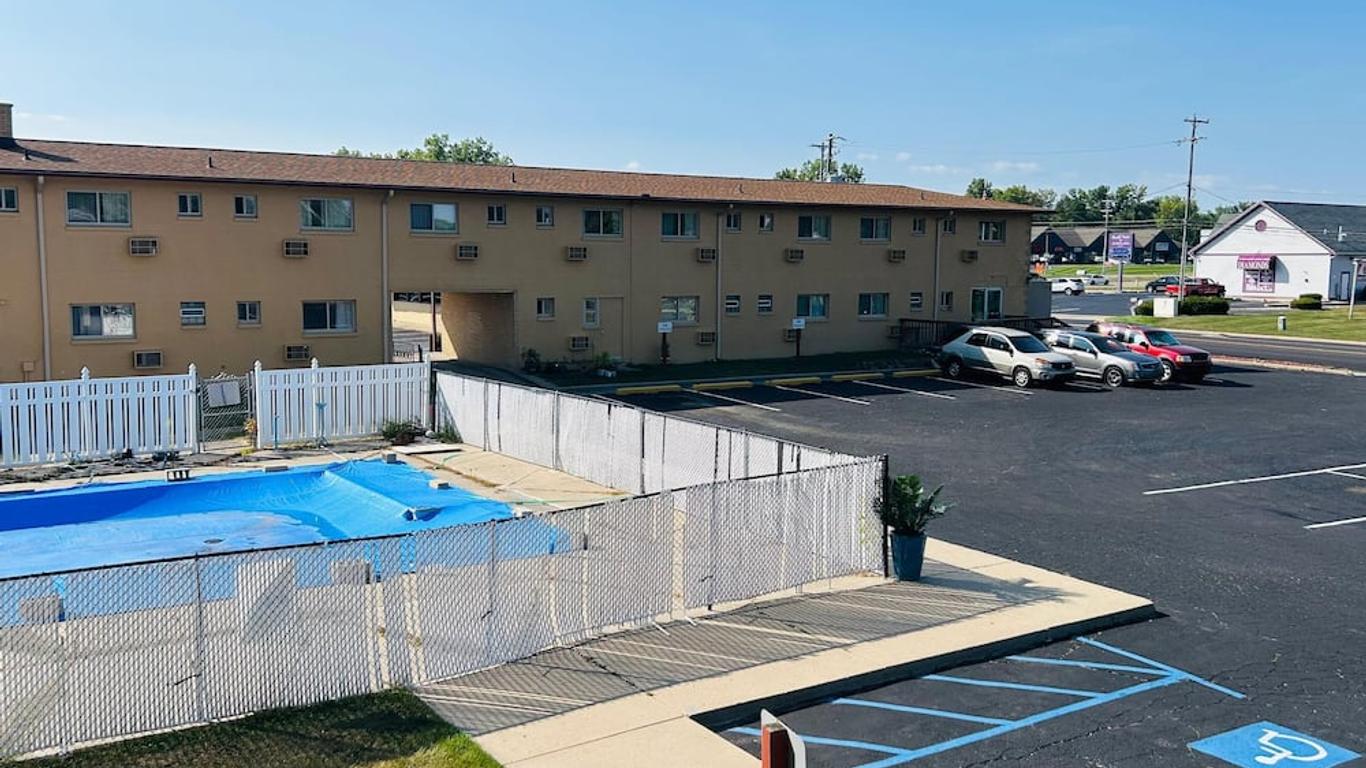 Capital O Swan Inn Comstock Park