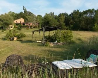 Residence Les Rossignols - Roussillon