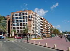 Apartaments Rosanna - Lloret de Mar - Gebäude