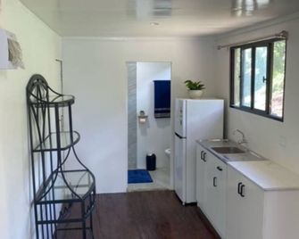 Tiny vacation home located on the beautiful coral coast of Fiji. - Sigatoka - Cuisine