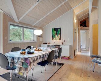 Lovely Home In Bedsted Thy With Sauna - Bedsted Thy - Comedor