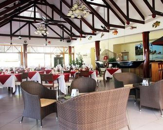 Pirogue Lodge - Baie Sainte Anne - Restaurant