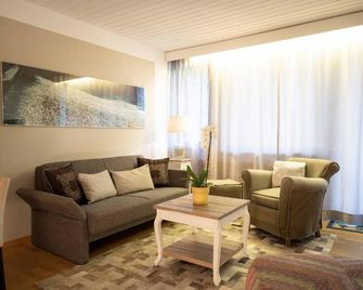 Haus Leithner - Suiten & Apartments - Pertisau - Living room