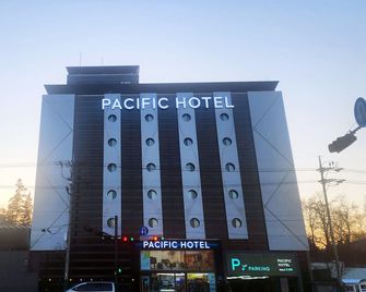 Seesun Hotel Gimpo Airport - Seúl - Edificio