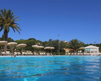 Hotel Le Acacie - Capoliveri - Pool