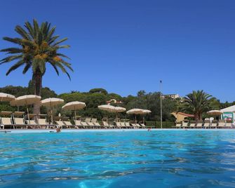 Hotel Le Acacie - Capoliveri - Piscina