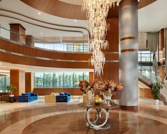 La Quinta by Wyndham Istanbul Gunesli - איסטנבול - לובי
