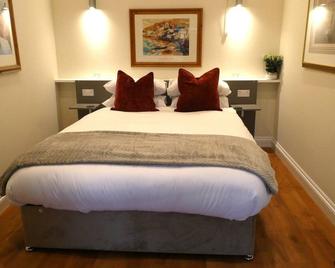 The Frocester - Stroud - Bedroom