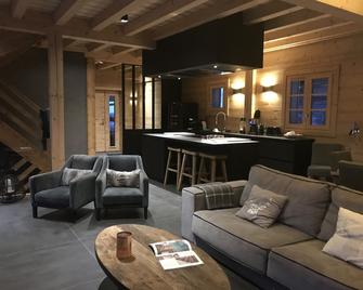 Magnificent 10-Person Chalet, 200ml From A Lift. Wifi, Jacuzzi And Sauna - Notre-Dame-de-Bellecombe - Salon
